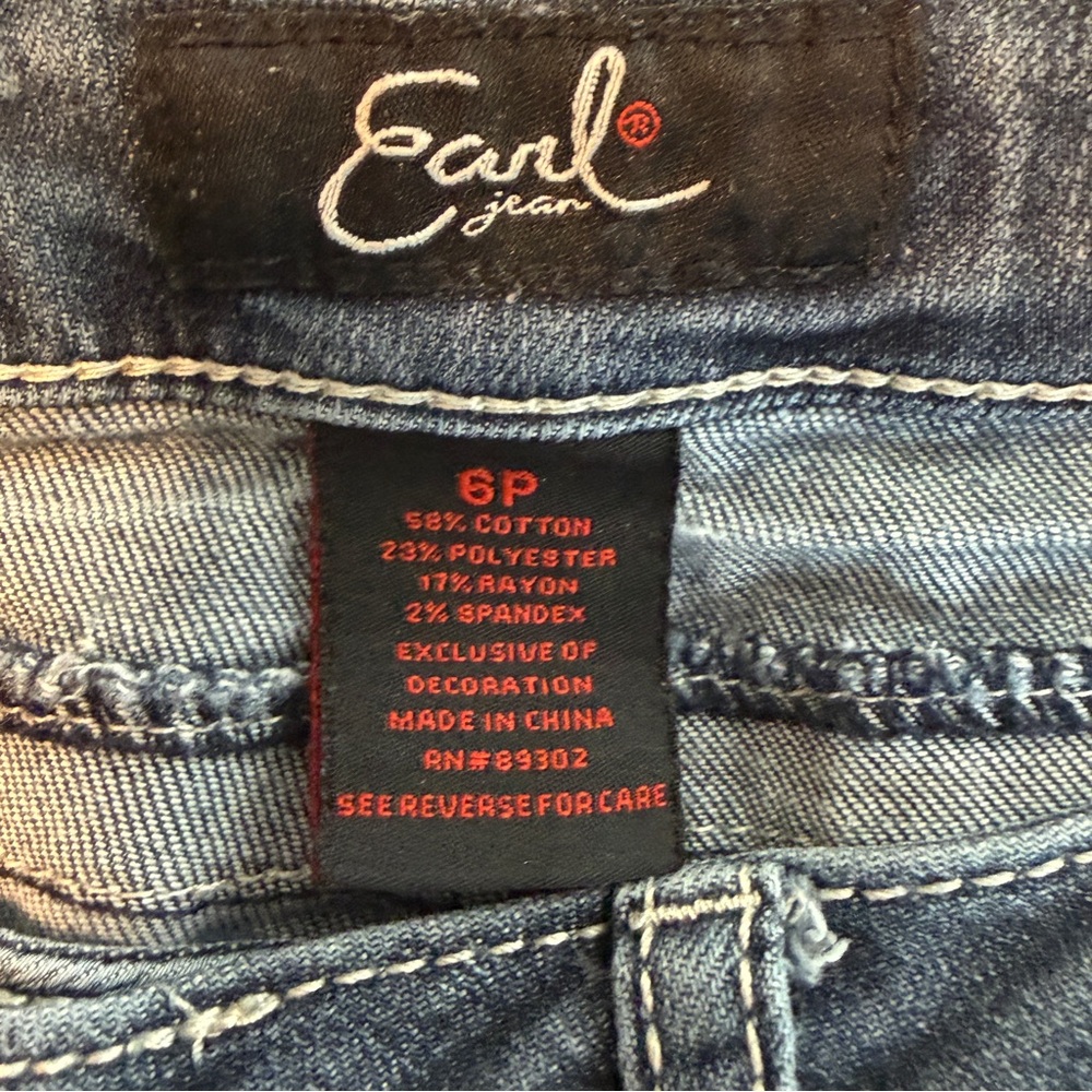 Earl Jeans Jeans - Picture 6 of 6